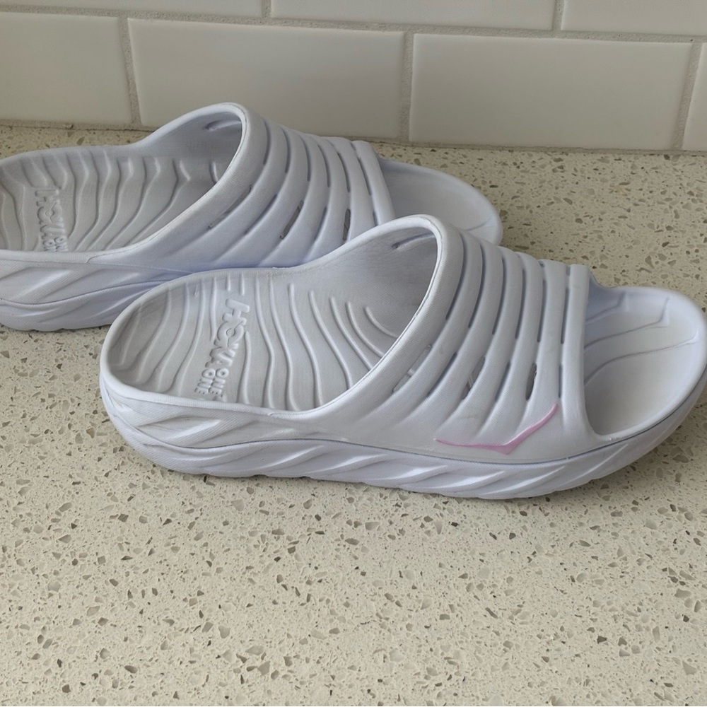 Hoka recovery slides women’s size 11 in white - Picture 6 of 7